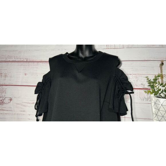 Women’s Be By Chetta B Cold Shoulder Little Black Dress Medium - Picture 2 of 3